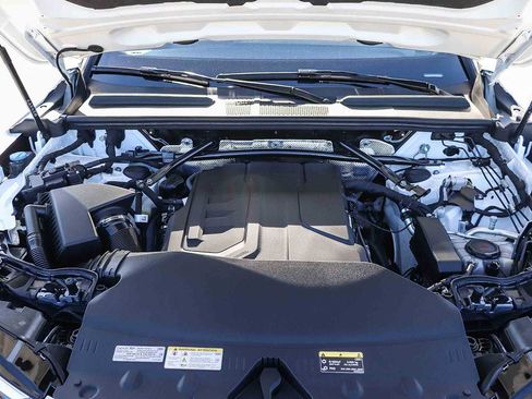 Used 2025 Audi Q5 Premium w/ Convenience Package image 38