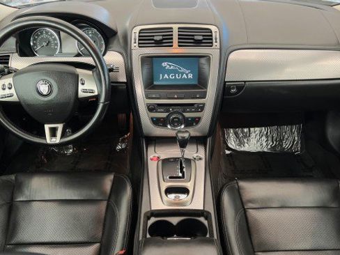 Used 2007 Jaguar XKR R image 17
