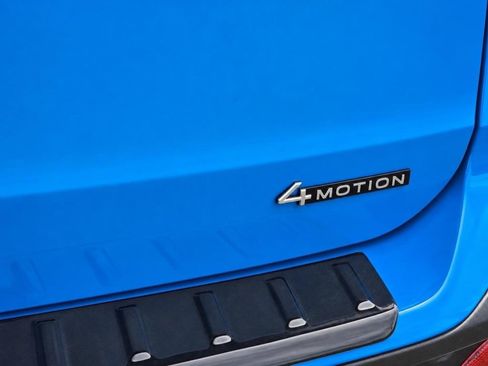 New 2026 Volkswagen Taos SE AWD/4WD image 15
