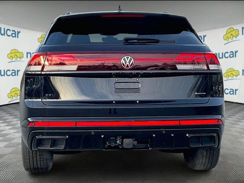 New 2026 Volkswagen Atlas Cross Sport SEL R-Line image 6