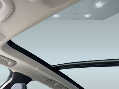 New 2026 Volvo XC90 T8 Ultra w/ Protection Package Premier image 15