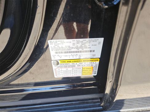 Used 2024 Ford Expedition Max XLT image 30