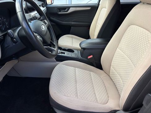 Used 2022 Ford Escape SE w/ Convenience Package image 8