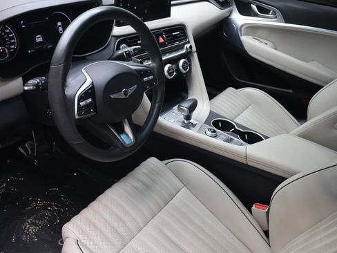 Used 2023 Genesis G70 2.0T w/ Sport Prestige Package RWD image 17