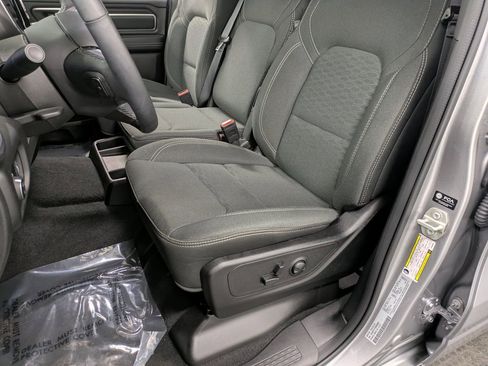 Used 2025 RAM 1500 Big Horn image 11