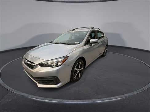 Used 2020 Subaru Impreza 2.0i Premium image 3