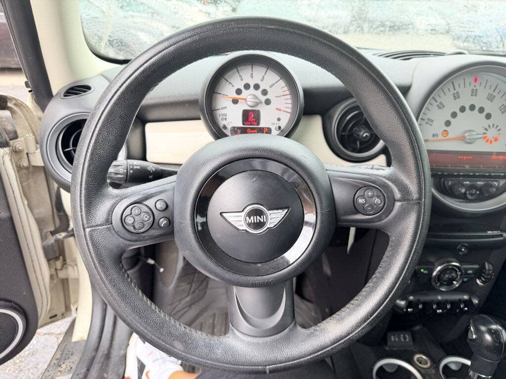Used 2013 MINI Cooper Hardtop FWD image 8