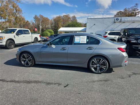 Certified 2024 BMW 330i 330i w/ Premium Package image 5