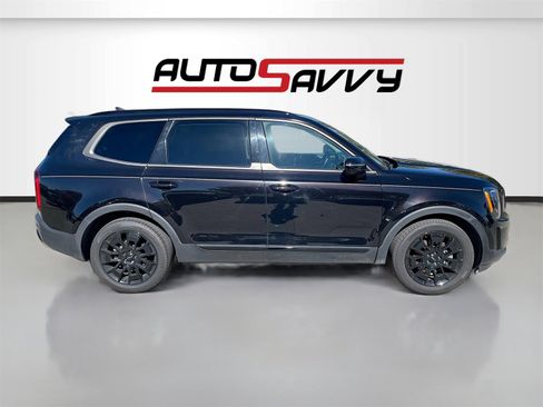 Used 2022 Kia Telluride SX w/ Nightfall Edition Package image 8