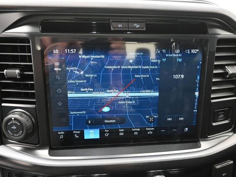 New 2025 Ford F150 Platinum w/ Equipment Group 702A High image 4