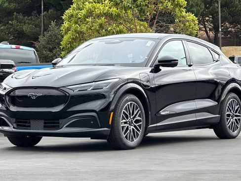 New 2026 Ford Mustang Mach-E Premium RWD image 8