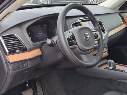 Used 2025 Volvo XC90 T8 Plus