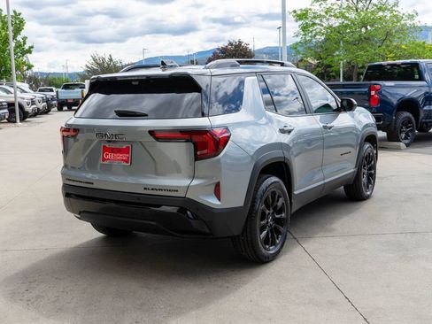 Used 2026 GMC Terrain Elevation w/ Elevation Premium Package AWD/4WD image 7