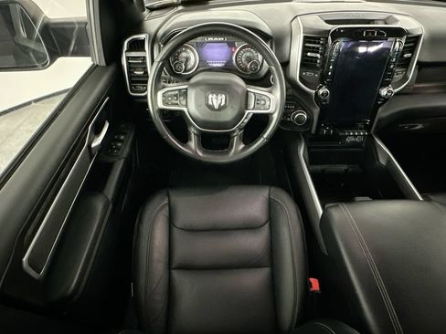 Used 2022 RAM 1500 Big Horn AWD/4WD image 9