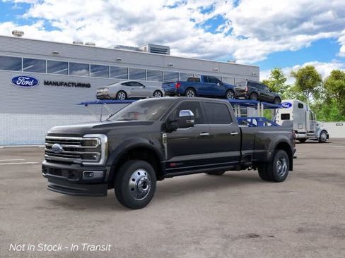 New 2026 Ford F450 Platinum w/ Platinum Plus Package AWD/4WD image 1