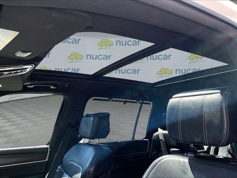 Used 2023 Jeep Grand Wagoneer 4WD image 21