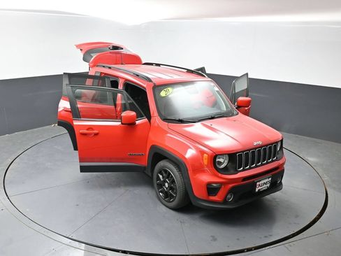 Used 2020 Jeep Renegade Latitude FWD image 61