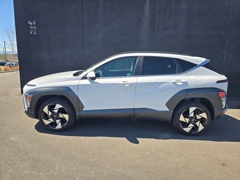 Used 2024 Hyundai Kona Limited image 12