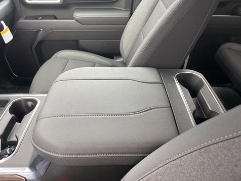 New 2026 Chevrolet Silverado 2500 LT image 32