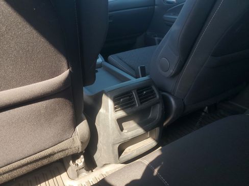 Used 2023 Honda Ridgeline Sport image 14