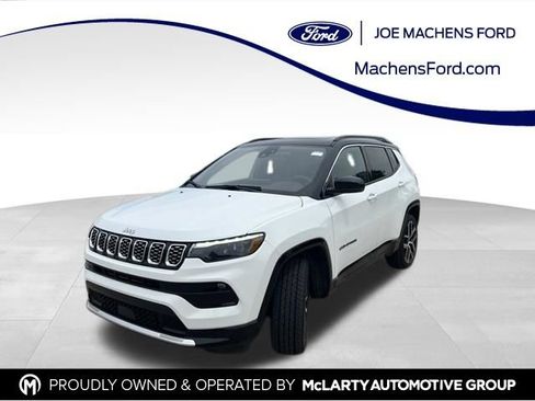 Used 2025 Jeep Compass Limited w/ Elite Group AWD/4WD image 1