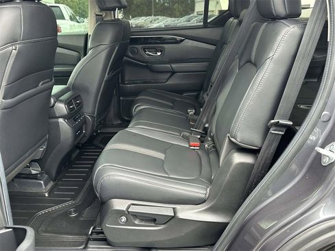 Certified 2024 Honda Pilot EX-L image 10