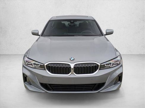 Used 2026 BMW 330i xDrive Sedan w/ Premium Package AWD/4WD image 6