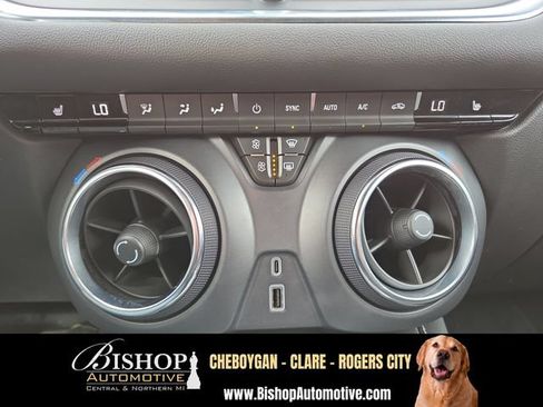 Used 2023 Chevrolet Blazer LT w/ Convenience Package AWD/4WD image 8