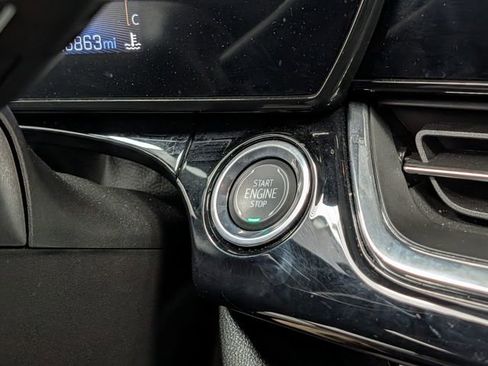 Used 2025 Chevrolet Trax RS image 22