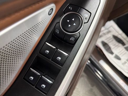 Certified 2024 Ford Explorer King Ranch w/ Technology Package image 18