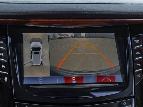 Used 2017 Cadillac Escalade Luxury image 26