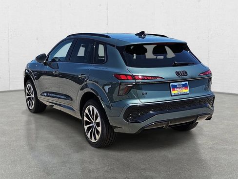 New 2026 Audi Q3 quattro 2.0T AWD/4WD image 7