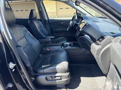 Used 2017 Honda Pilot Elite image 21