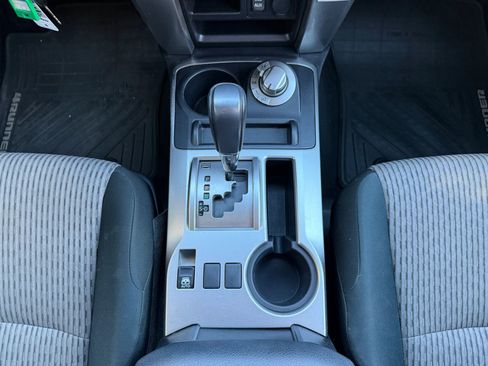 Used 2016 Toyota 4Runner SR5 image 29