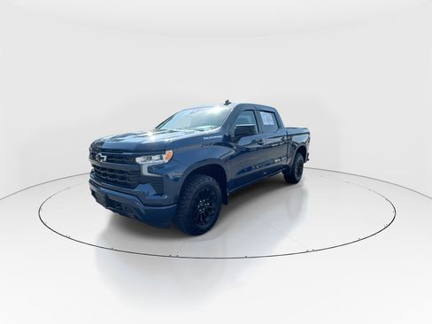 Used 2023 Chevrolet Silverado 1500 RST AWD/4WD image 4