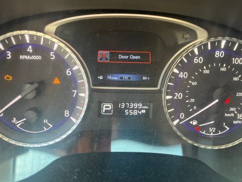 Used 2013 INFINITI JX35 AWD w/ Premium Pkg image 13