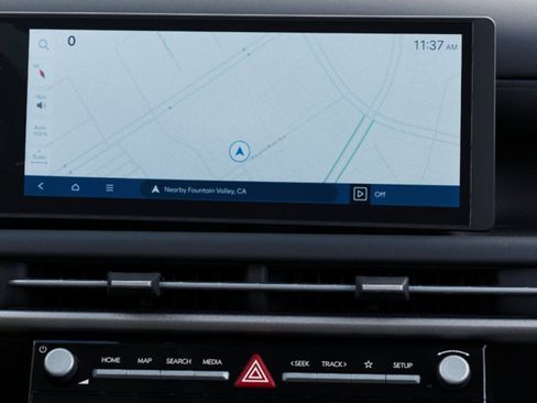 New 2026 Hyundai Tucson Limited image 12