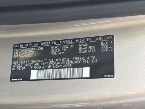 Certified 2024 Volvo XC90 T8 Plus w/ Protection Package AWD/4WD image 37