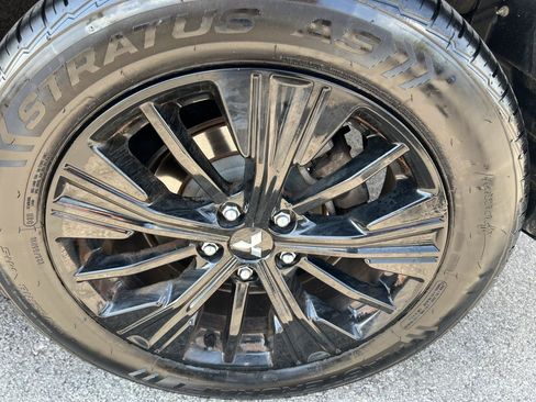 Used 2019 Mitsubishi Eclipse Cross LE AWD/4WD image 4