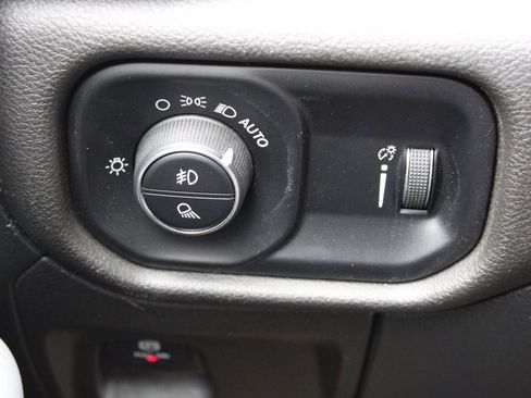 Used 2022 RAM 1500 Big Horn w/ Snow Plow Prep Group image 13