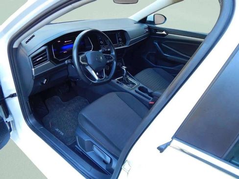 Used 2024 Volkswagen Jetta S image 12