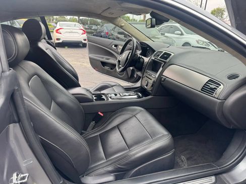 Used 2010 Jaguar XK Coupe RWD image 10