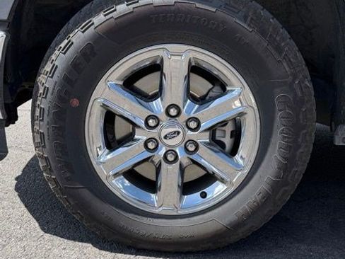 Used 2025 Ford F150 XLT w/ Equipment Group 301A Standard AWD/4WD image 13