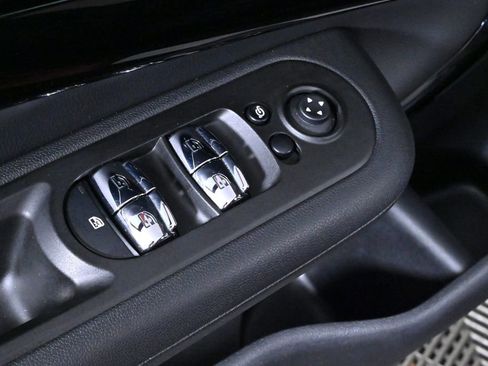 Certified 2023 MINI Cooper Clubman S w/ Premium Package image 22