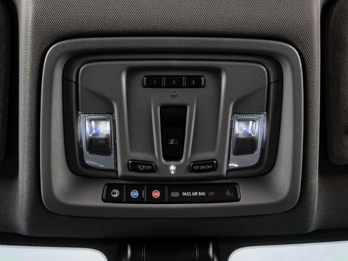 Used 2022 Chevrolet Silverado 2500 LTZ w/ LTZ Plus Package image 29