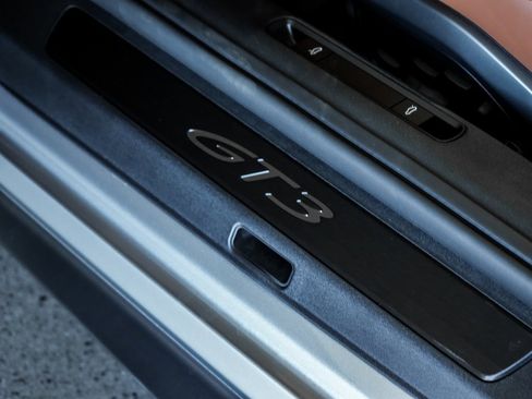 Used 2026 Porsche 911 GT3 image 13