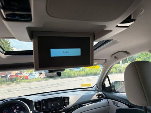 Used 2019 Honda Pilot Touring image 26
