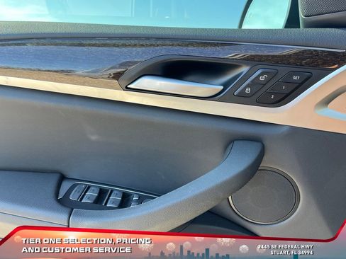 Used 2024 BMW X3 sDrive30i w/ Premium Package w/ZPA image 22