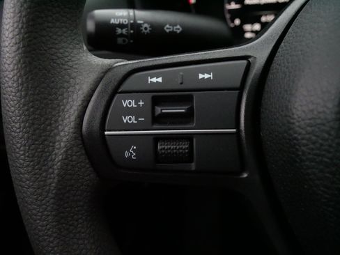 Used 2023 Honda Accord EX image 27