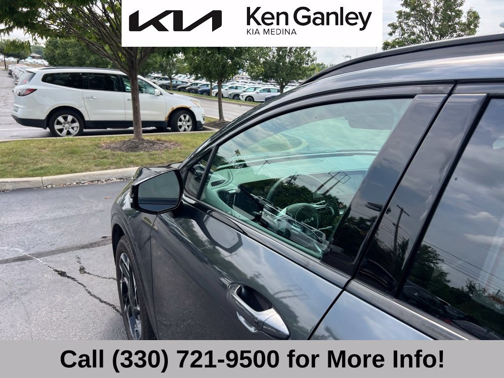 Certified 2024 Kia Sportage SX AWD/4WD image 23